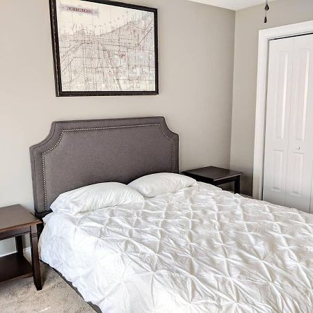Spacious Deluxe House For You, Your Family And Friends Charlotte Exterior photo